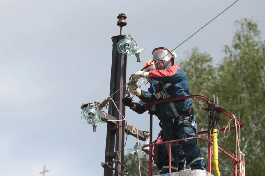 Последствия ливня и урагана продолжают ликвидировать в Нижегородской области