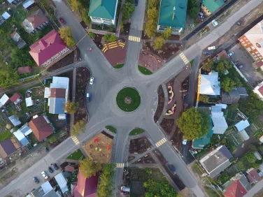 Площадь Ложкарную в Семёнове благоустроили по просьбам жителей